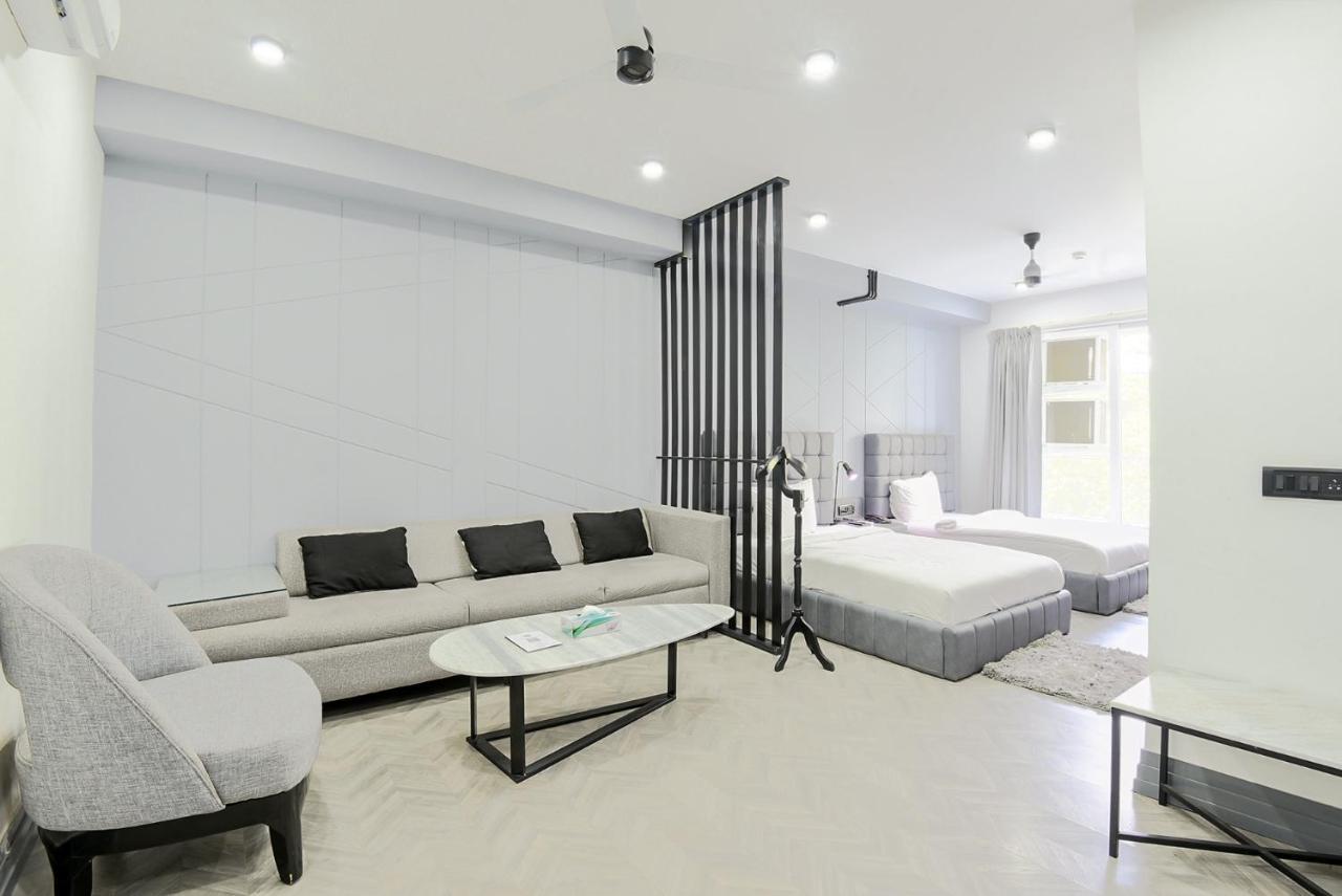 Bedchambers Serviced Apartments - Cyber City グルガウン エクステリア 写真