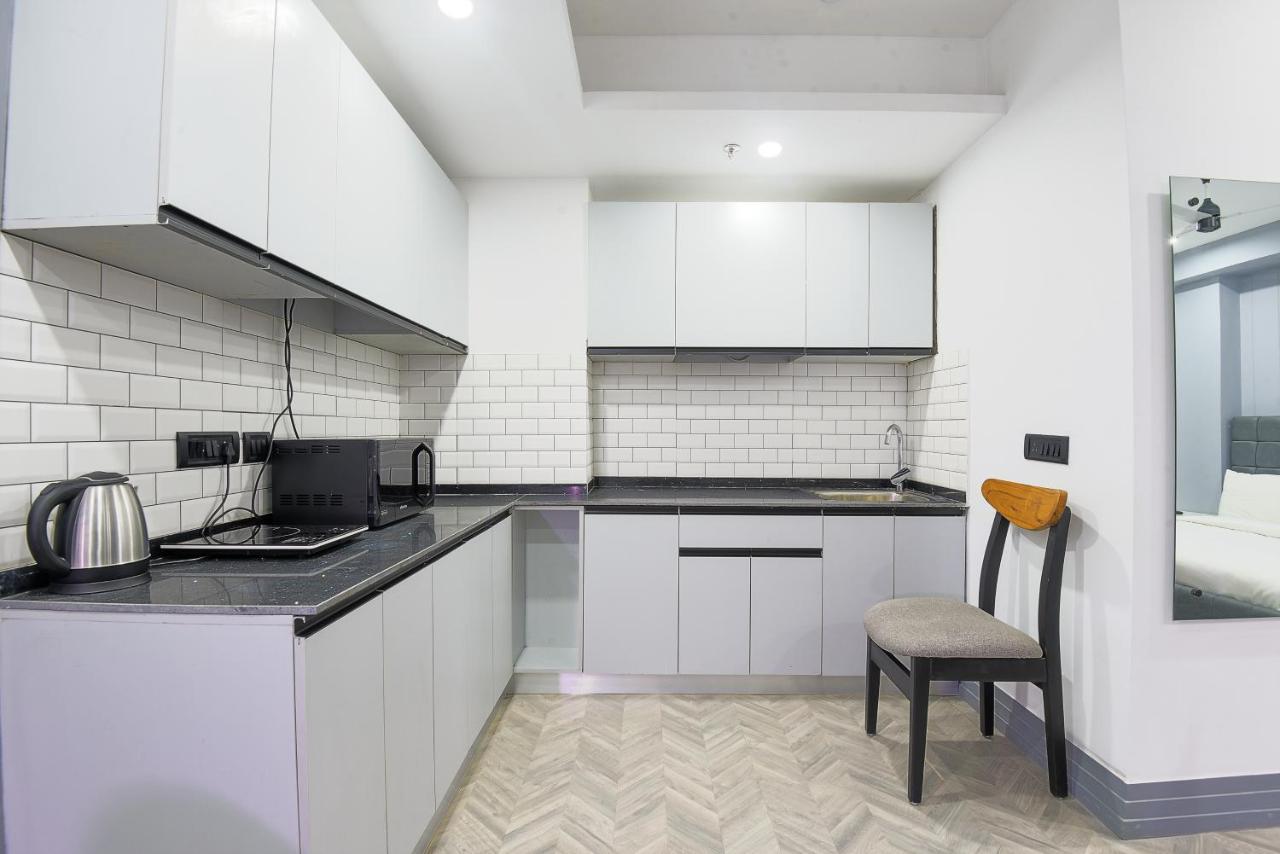 Bedchambers Serviced Apartments - Cyber City グルガウン エクステリア 写真