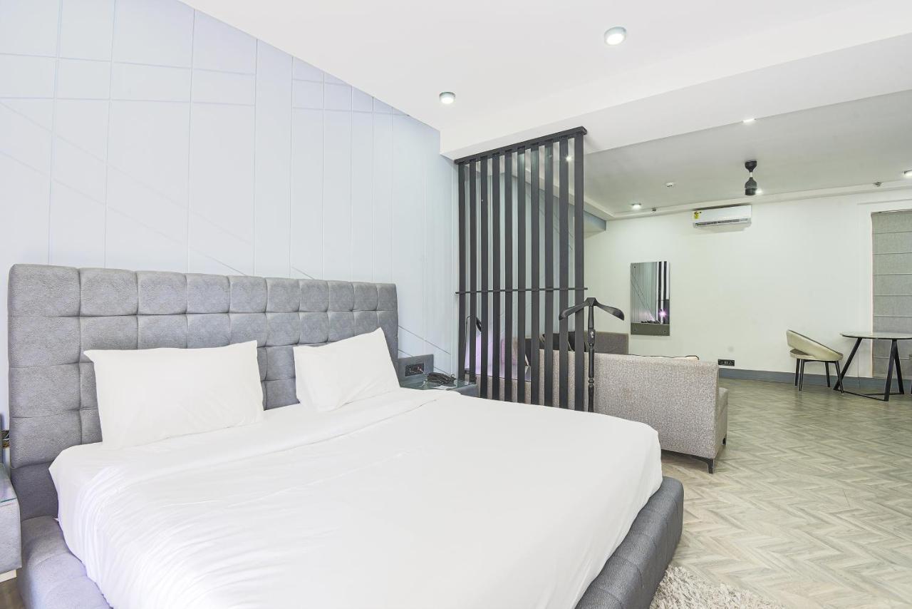 Bedchambers Serviced Apartments - Cyber City グルガウン エクステリア 写真